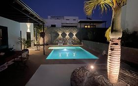 Yaiza Boutique Getaway Culture Nest